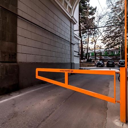 Modern Apartment In Old Tbilisi Exterior foto