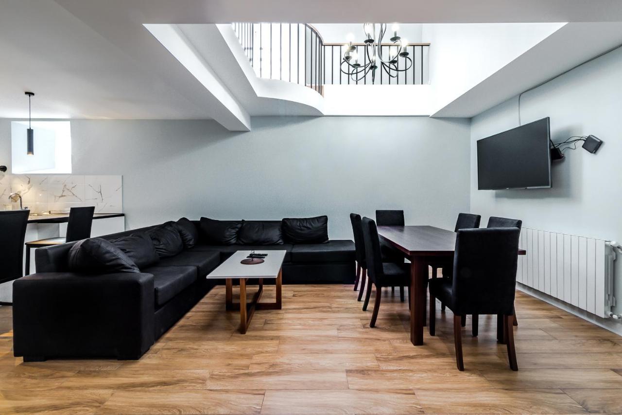 Modern Apartment In Old Tbilisi Exterior foto